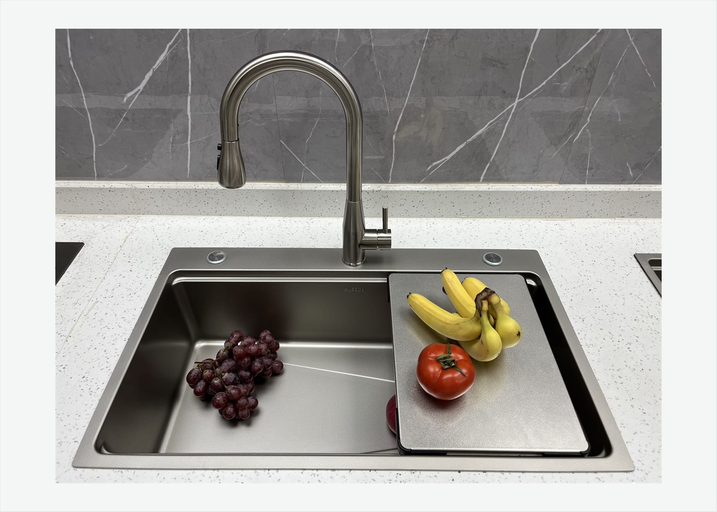 WAYINDA 304 stainless steel faucet category